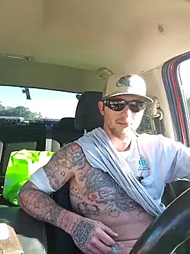 jtw14 online show from October 2025 09:04:02 PM