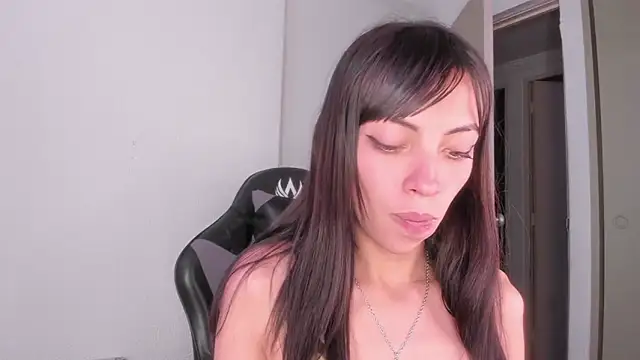 MiaGoth  online show from March 2026 12:15:01 AM