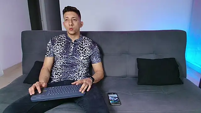 Snapshot of Maykol_Victoriasr chatting on February 2025 04:14:02 AM Maykol Victoriasr online show from February 2025 04:14:02 AM