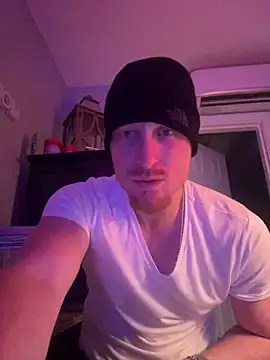 bigred0808 online show from February 2026 10:56:02 AM