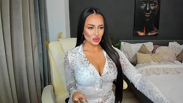 Sonia  Rey online show from February 2026 08:09:02 PM