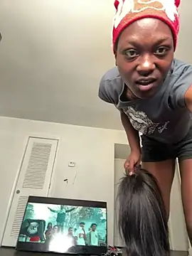 Snapshot of honeybrow chatting on February 2025 04:17:02 PM honeybrow online show from February 2025 04:17:02 PM