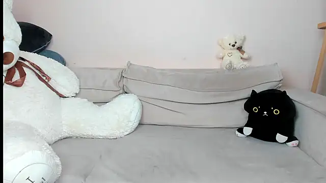 daeneryy online show from February 2025 12:03:01 AM