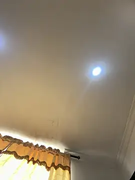 Snapshot of pawmistry chatting on April 2026 05:35:01 PM pawmistry online show from April 2026 05:35:01 PM