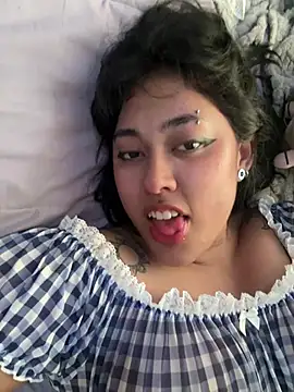 Snapshot of pawmistry chatting on April 2026 07:08:01 PM pawmistry online show from April 2026 07:08:01 PM