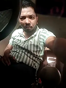 Snapshot of Mmm992170 chatting on February 2025 11:53:01 AM Mmm992170 online show from February 2025 11:53:01 AM