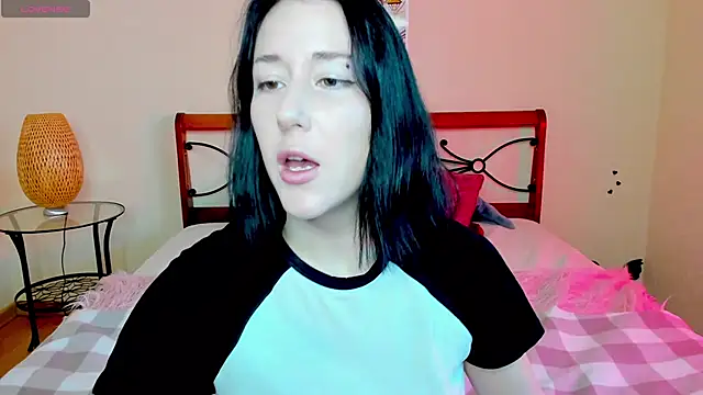 adell berry online show from September 2025 02:13:02 AM