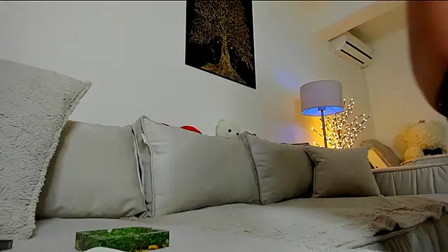 Queenofyouredreams online show from February 2025 10:28:02 PM