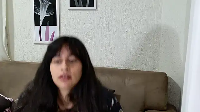 Snapshot of Blue_butterfly chatting on March 2025 05:12:01 AM Blue butterfly online show from March 2025 05:12:01 AM