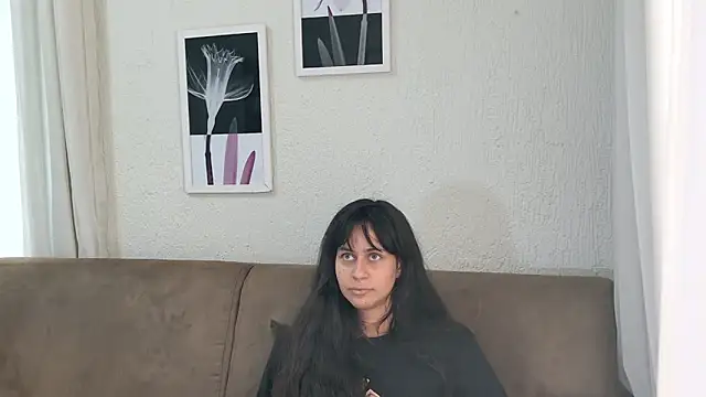 Snapshot of Blue_butterfly chatting on March 2025 08:48:02 PM Blue butterfly online show from March 2025 08:48:02 PM