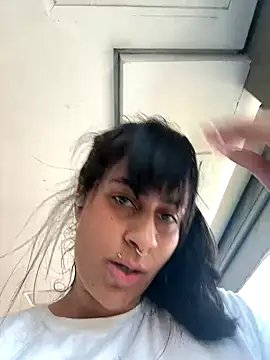 Snapshot of Blue_butterfly chatting on September 2025 02:41:01 PM Blue butterfly online show from September 2025 02:41:01 PM