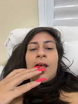 Snapshot of Blue_butterfly chatting on November 2025 06:57:01 AM Blue butterfly online show from November 2025 06:57:01 AM