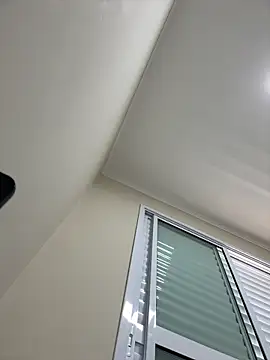 Snapshot of Blue_butterfly chatting on November 2025 07:02:01 PM Blue butterfly online show from November 2025 07:02:01 PM