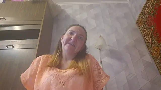 EstrellaWalters online show from May 2026 08:55:01 AM
