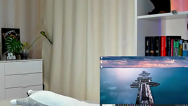 Snapshot of callmetori chatting on December 2024 11:26:01 AM callmetori online show from December 2024 11:26:01 AM