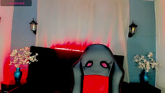 Elissa taylor  online show from February 2025 07:42:01 PM