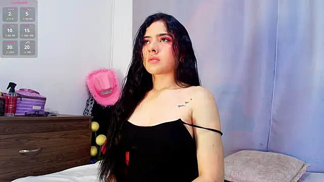 adara johnson   online show from November 2025 11:54:02 AM