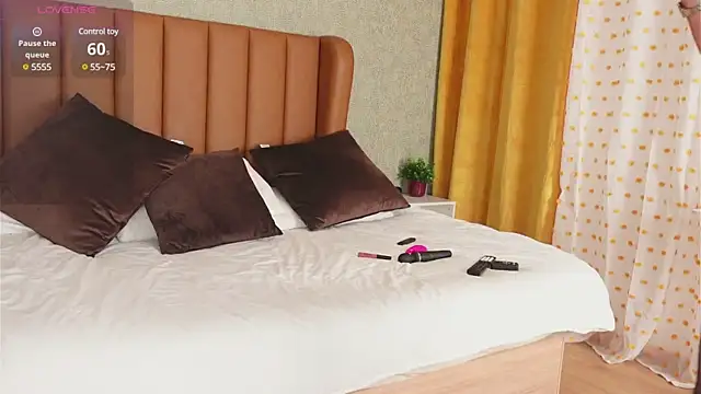 Alexa Duque34 online show from February 2025 12:08:02 PM