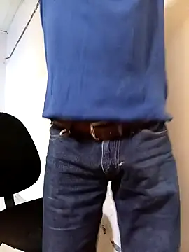 friendsloversex online show from September 2025 06:42:01 PM