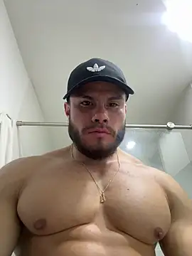 Snapshot of garageboy94 chatting on January 2025 03:30:02 AM garageboy94 online show from January 2025 03:30:02 AM