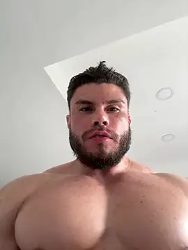 Snapshot of garageboy94 chatting on January 2025 03:55:02 PM garageboy94 online show from January 2025 03:55:02 PM