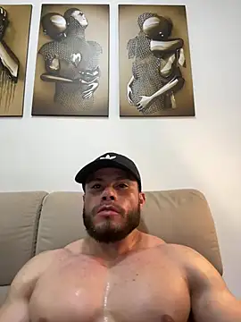 Snapshot of garageboy94 chatting on February 2025 01:23:01 AM garageboy94 online show from February 2025 01:23:01 AM