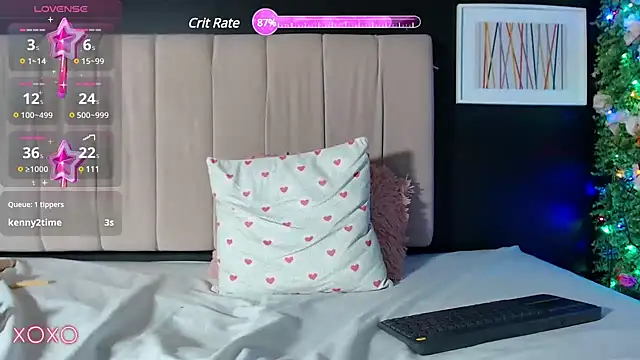 Snapshot of Becky_18 chatting on December 2024 12:03:02 AM Becky 18 online show from December 2024 12:03:02 AM