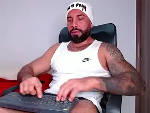 roman muscle online show from February 2025 03:40:01 AM