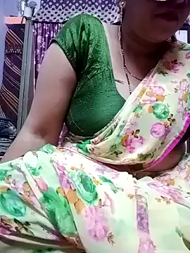 Snapshot of jiyahot1432 chatting on February 2025 10:26:02 AM jiyahot1432 online show from February 2025 10:26:02 AM