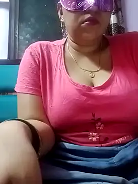 Snapshot of jiyahot1432 chatting on February 2025 07:04:02 PM jiyahot1432 online show from February 2025 07:04:02 PM