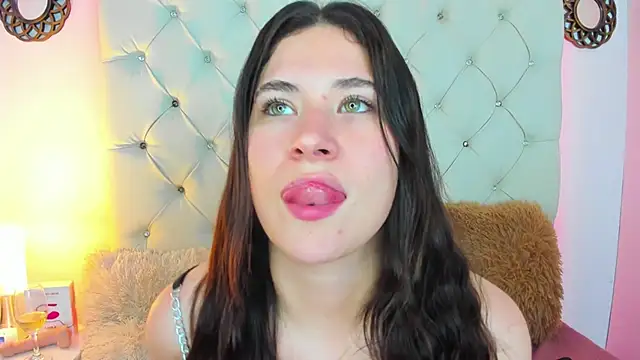 ValeryLovee online show from January 2025 10:06:01 AM