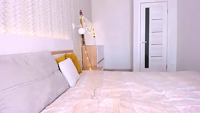 Kate Ree online show from February 2025 09:03:01 AM