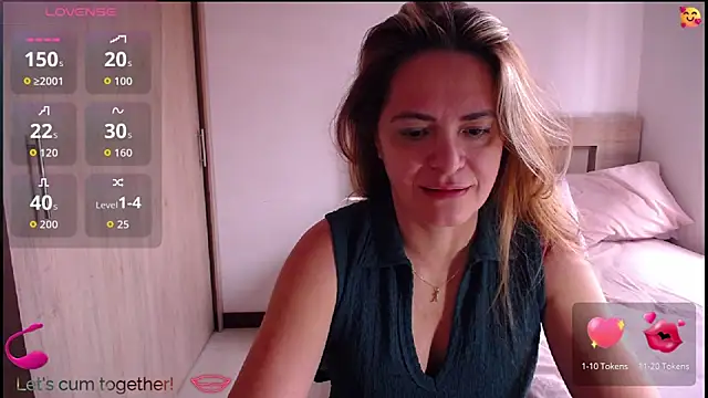 Snapshot of ParisW chatting on March 2026 04:34:02 PM ParisW online show from March 2026 04:34:02 PM