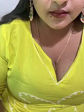 Ayesha mahi online show from April 2026 01:38:01 PM