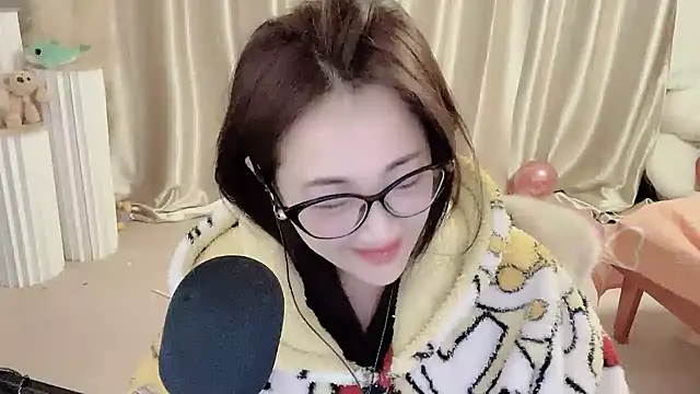 Daisy-77 online show from January 2025 08:54:01 PM