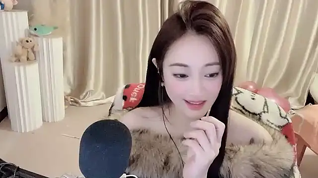 Daisy-77 online show from January 2025 08:56:02 PM