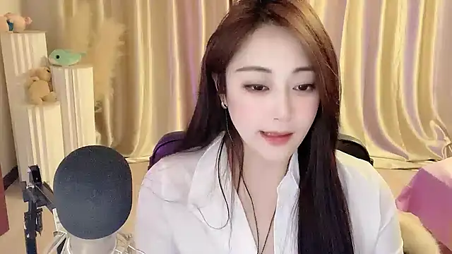 Daisy-77 online show from February 2025 05:53:02 PM