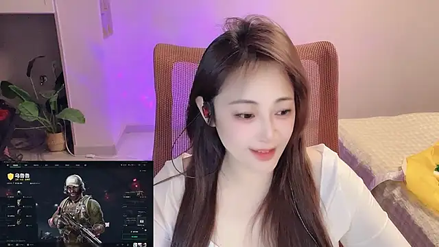 Daisy-77 online show from April 2026 01:42:02 PM