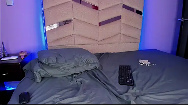 Eterea blow online show from March 2025 08:58:02 AM