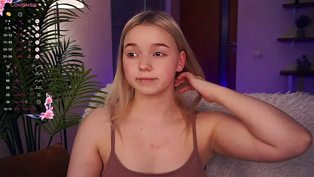 ZaraCreedon online show from January 2025 10:55:01 PM