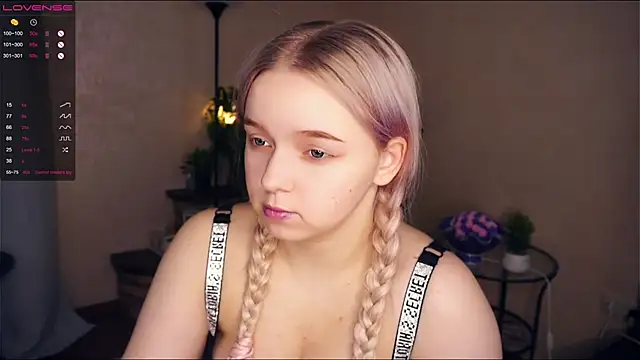 ZaraCreedon online show from February 2025 10:15:02 PM