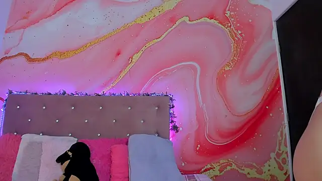 Snapshot of Daisy__rose chatting on January 2025 11:06:02 AM Daisy rose online show from January 2025 11:06:02 AM