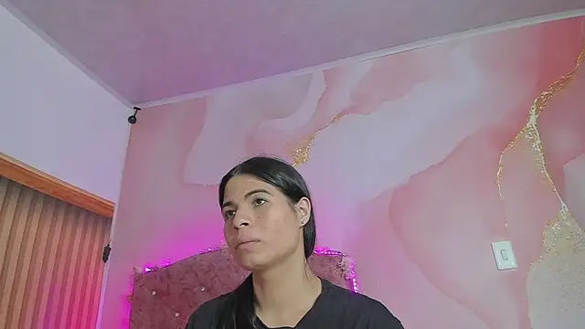 Snapshot of Daisy__rose chatting on September 2025 02:57:02 AM Daisy rose online show from September 2025 02:57:02 AM