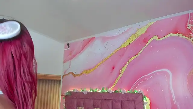 Daisy  rose online show from April 2026 03:01:01 AM