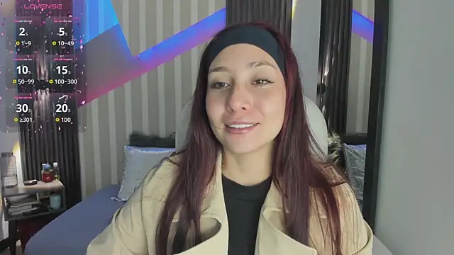 Snapshot of emily_layton chatting on December 2025 02:36:02 PM emily layton online show from December 2025 02:36:02 PM