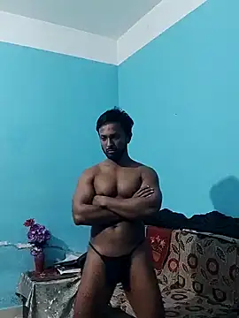 Snapshot of HunkyAriyan chatting on February 2025 06:19:01 PM HunkyAriyan online show from February 2025 06:19:01 PM