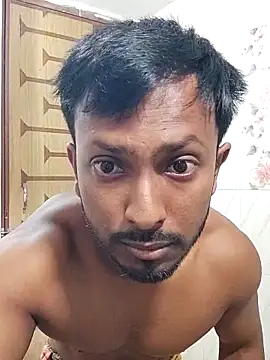 Snapshot of HunkyAriyan chatting on March 2025 05:46:02 AM HunkyAriyan online show from March 2025 05:46:02 AM