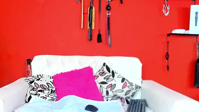 MIA SOPHIA1 online show from December 2024 08:23:02 AM