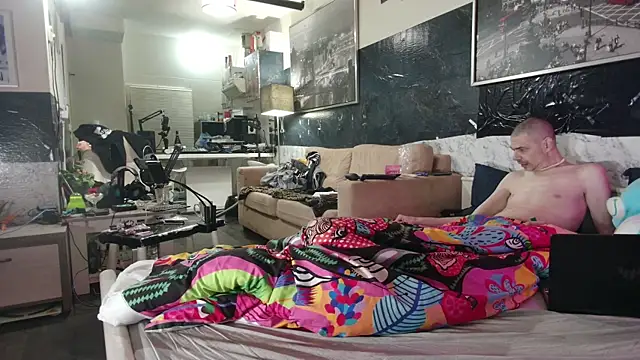 Snapshot of Doggyray44 chatting on March 2025 03:10:02 AM Doggyray44 online show from March 2025 03:10:02 AM