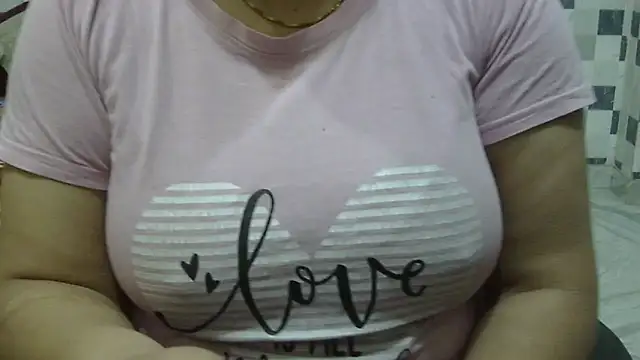 Snapshot of bhabhi_jaan11 chatting on February 2026 05:30:02 PM bhabhi jaan11 online show from February 2026 05:30:02 PM